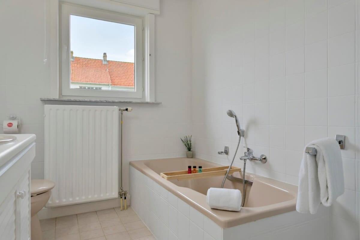 Huswell - Spacious Bungalow With Garden Near The Beach & Sea Миделкерк Экстерьер фото